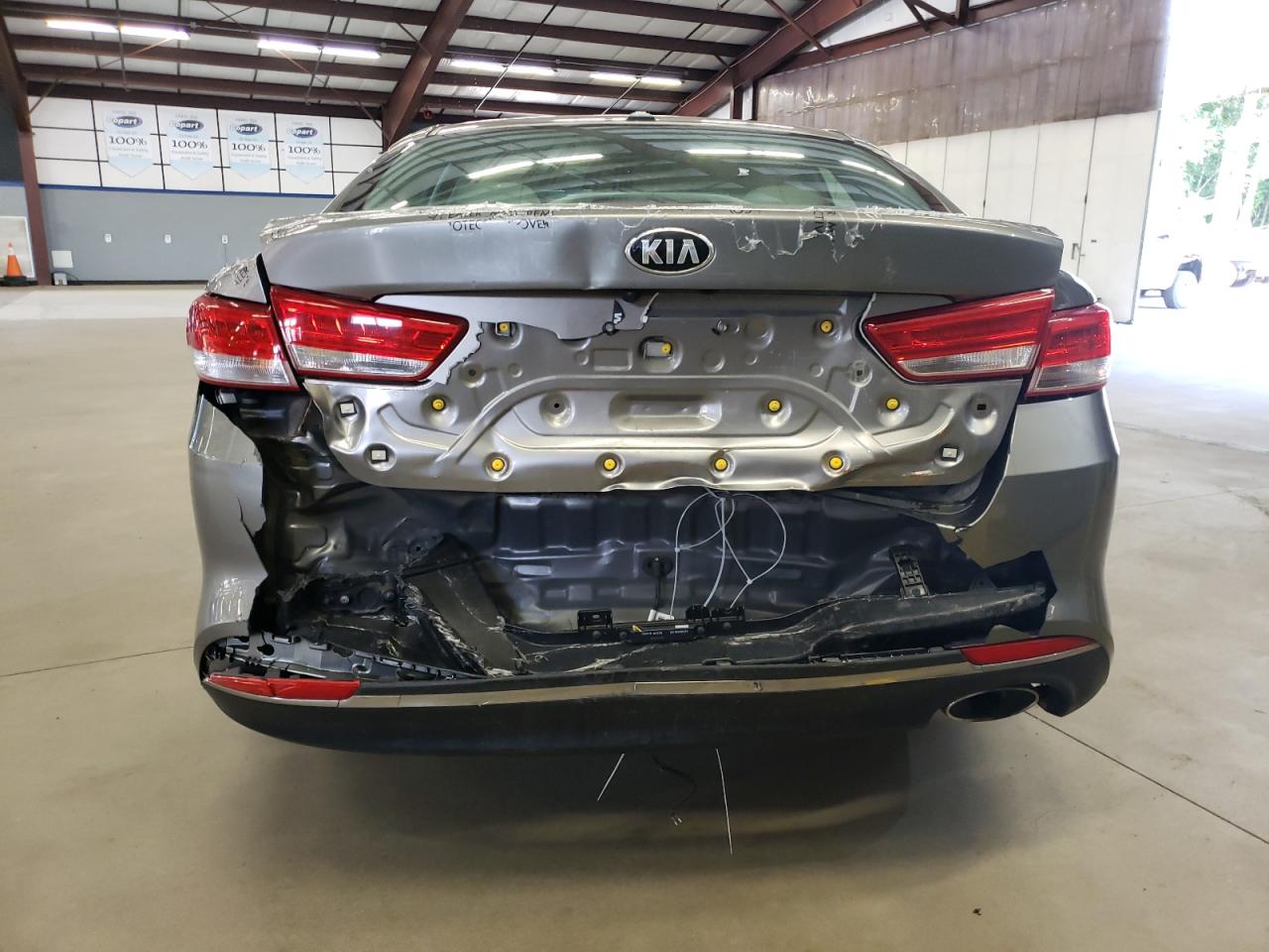 2016 Kia Optima Ex vin: 5XXGU4L30GG040023