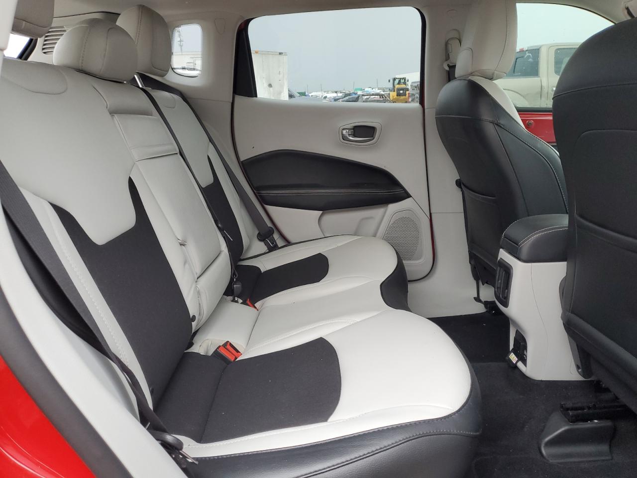 3C4NJCBBXKT832373 2019 Jeep Compass Latitude