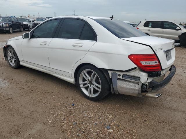 VIN WDDGF4HB0DR246998 2013 Mercedes-Benz C-Class, 250 no.2