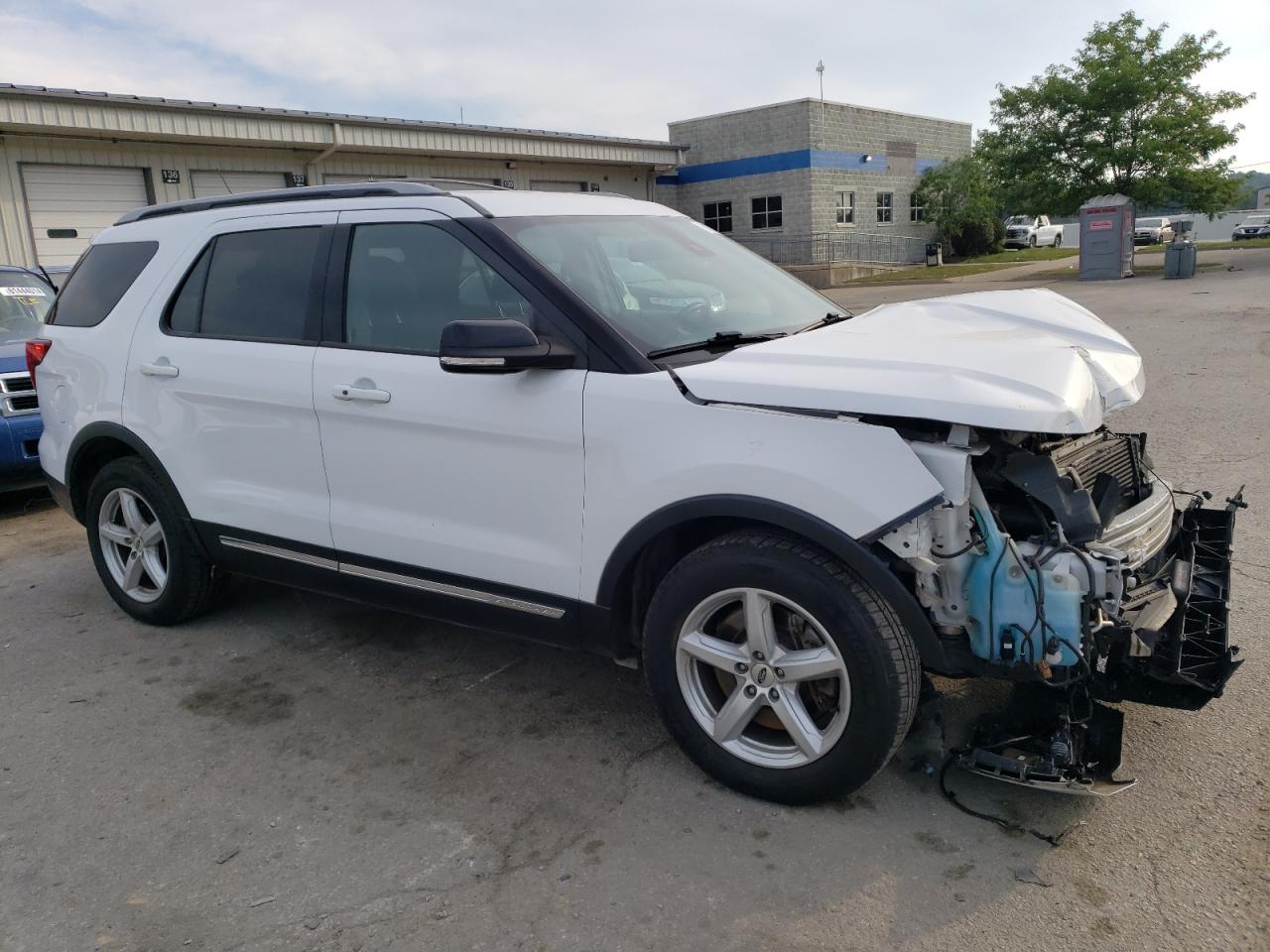 2018 Ford Explorer Xlt vin: 1FM5K7DH4JGA90900