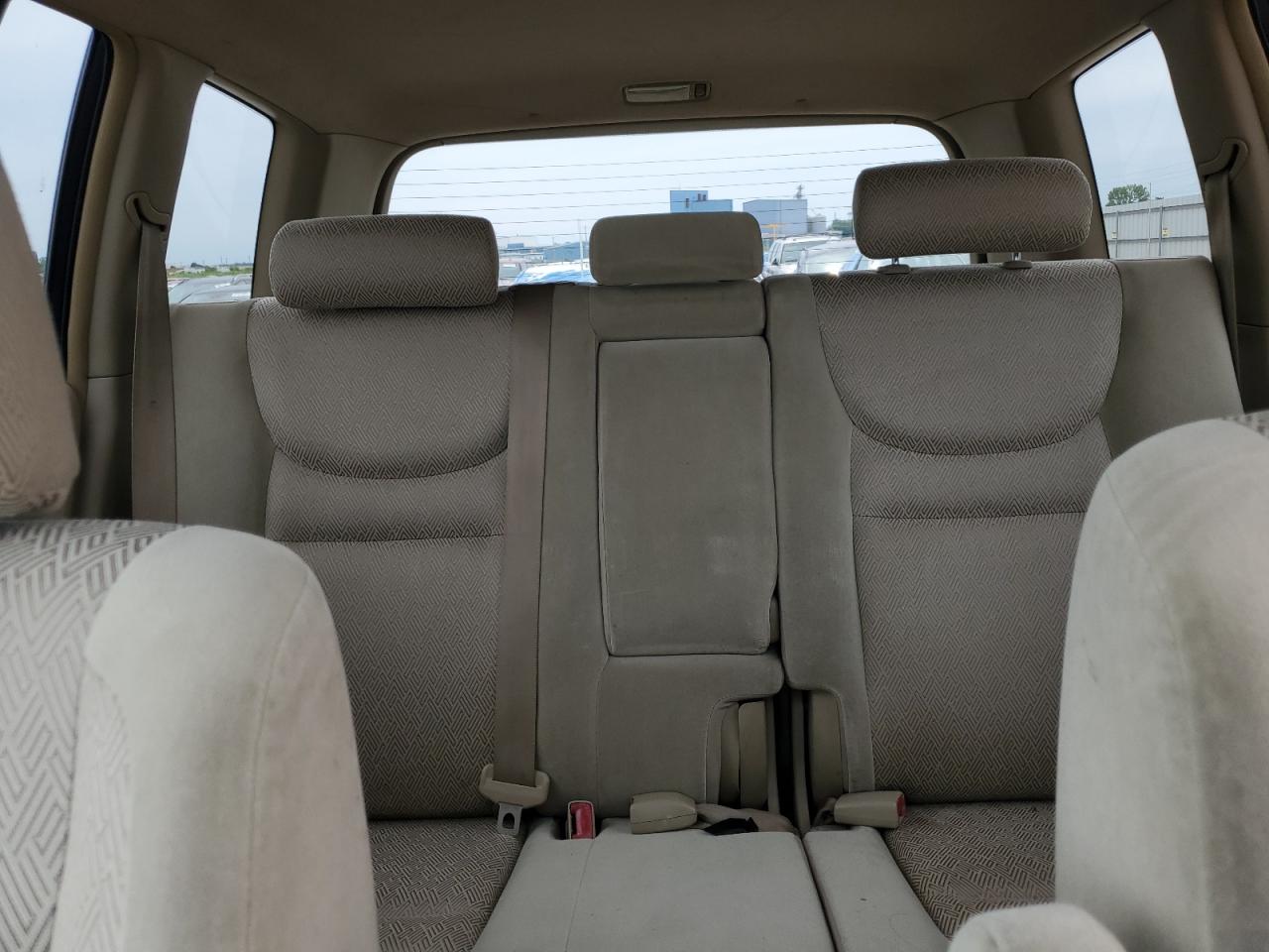 JTEGF21A230082846 2003 Toyota Highlander Limited