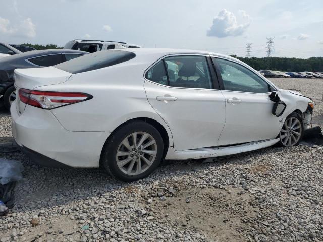 VIN 4T1C11AK5MU585796 2021 Toyota Camry, LE no.3