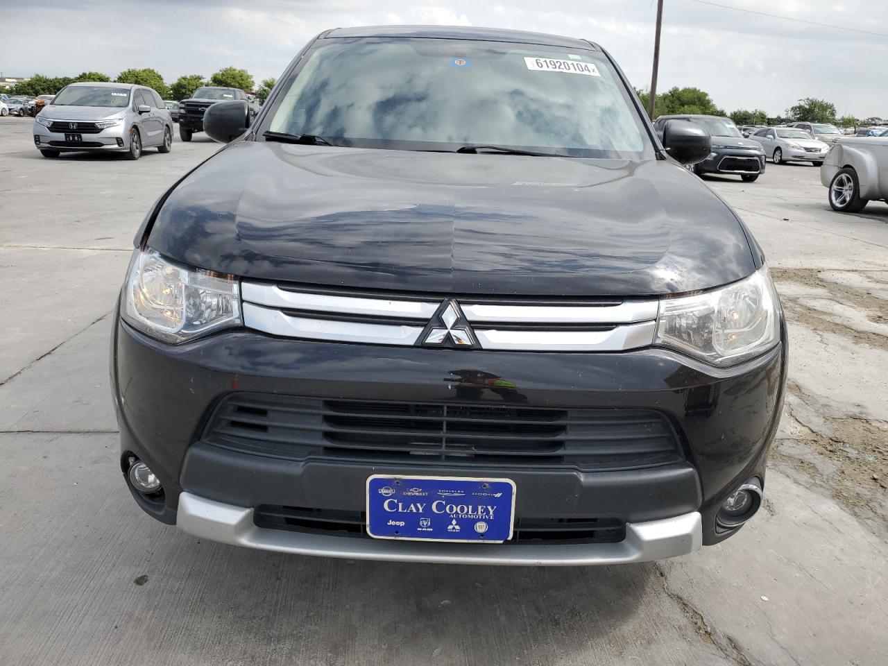 Lot #3303867709 2015 MITSUBISHI OUTLANDER