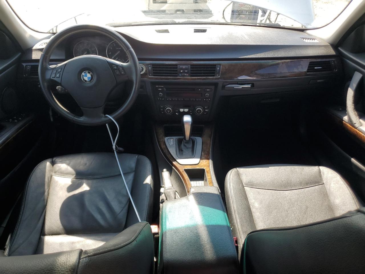 WBAPH7G50ANM51710 2010 BMW 328 I