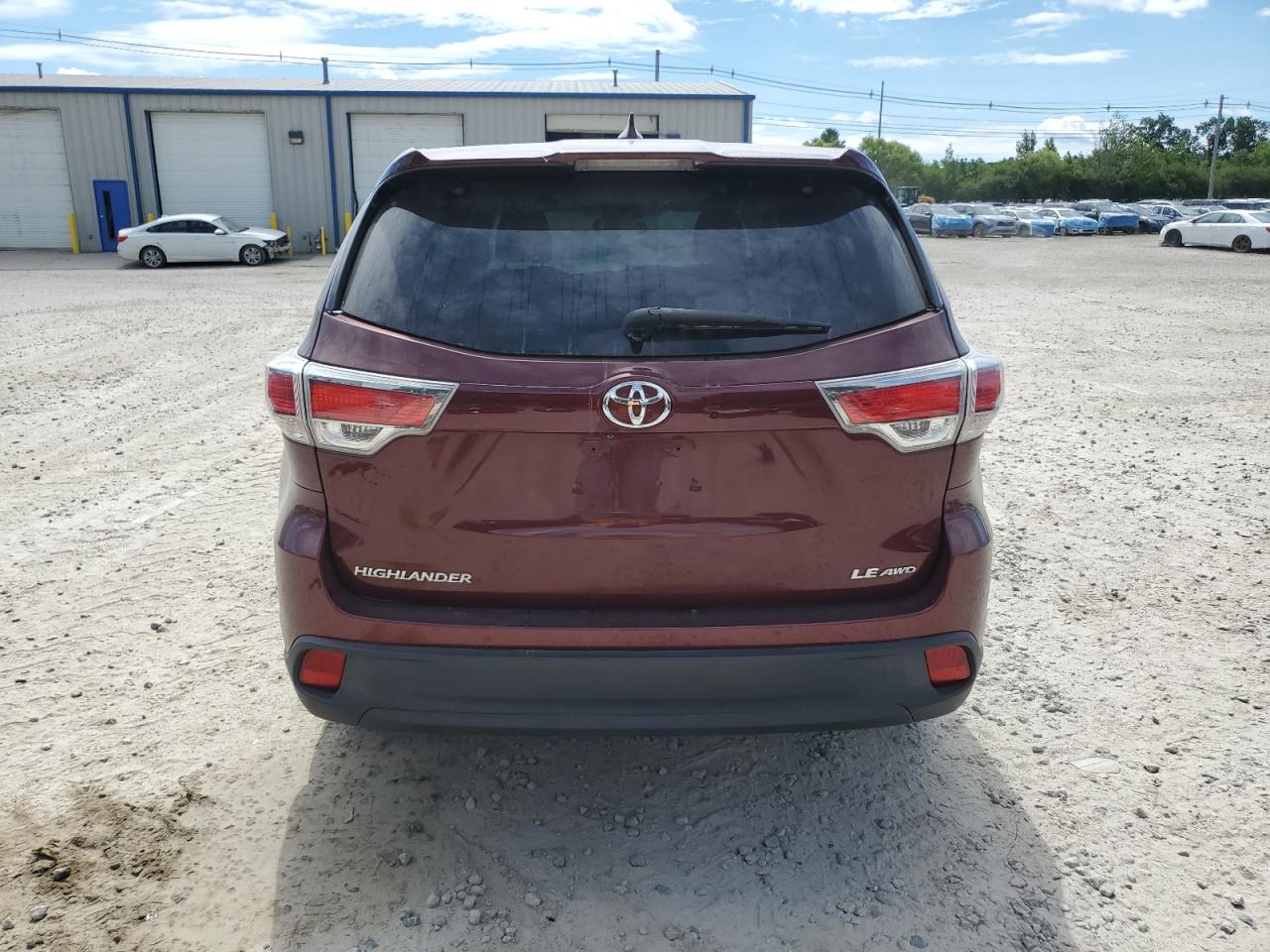 5TDBKRFH3FS073633 2015 Toyota Highlander Le