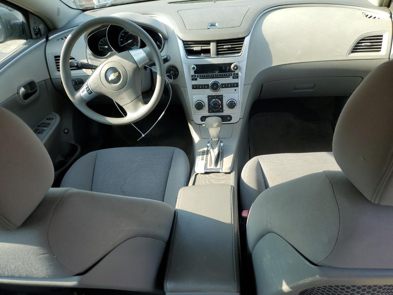 1G1ZG57B694223083 2009 Chevrolet Malibu Ls