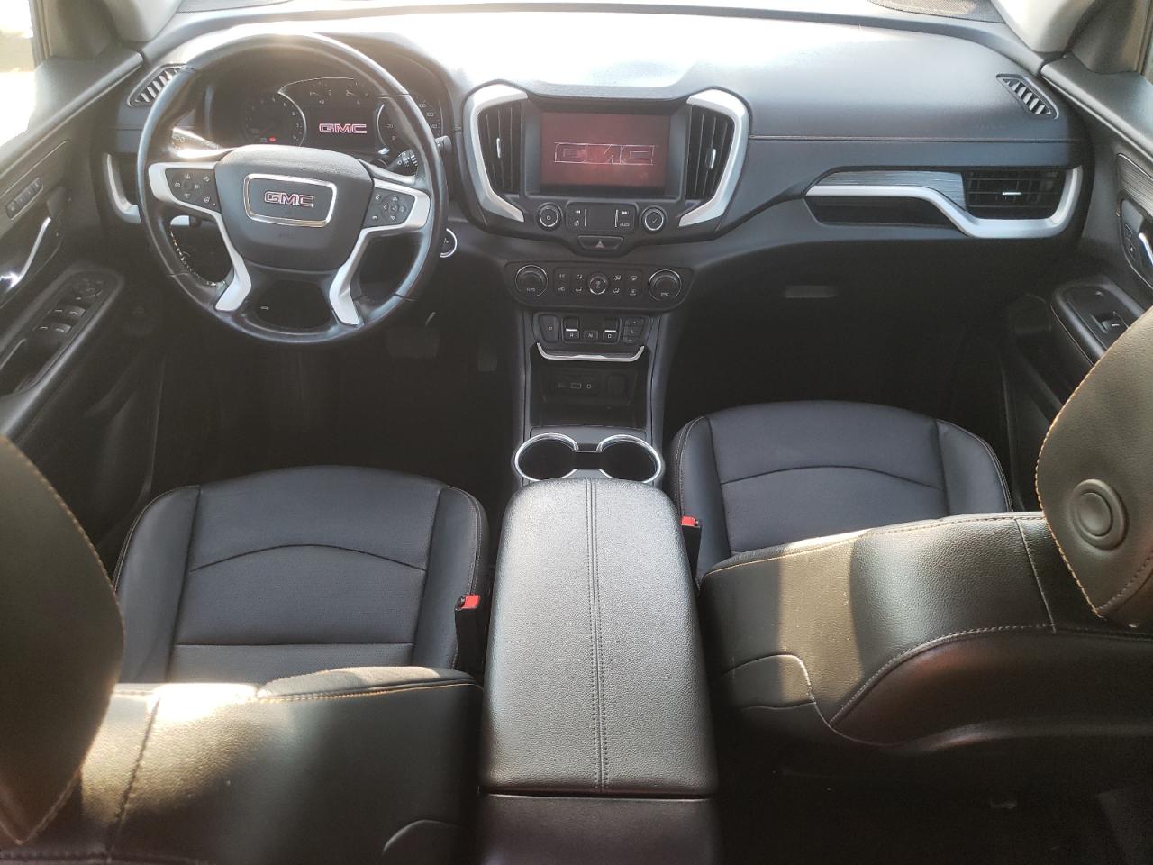 3GKALVEV6ML320708 2021 GMC Terrain Slt