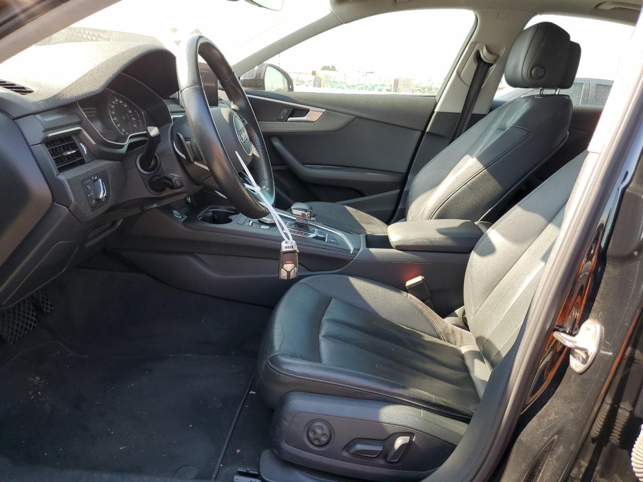 WAUGNAF42HN013358 2017 Audi A4 Premium