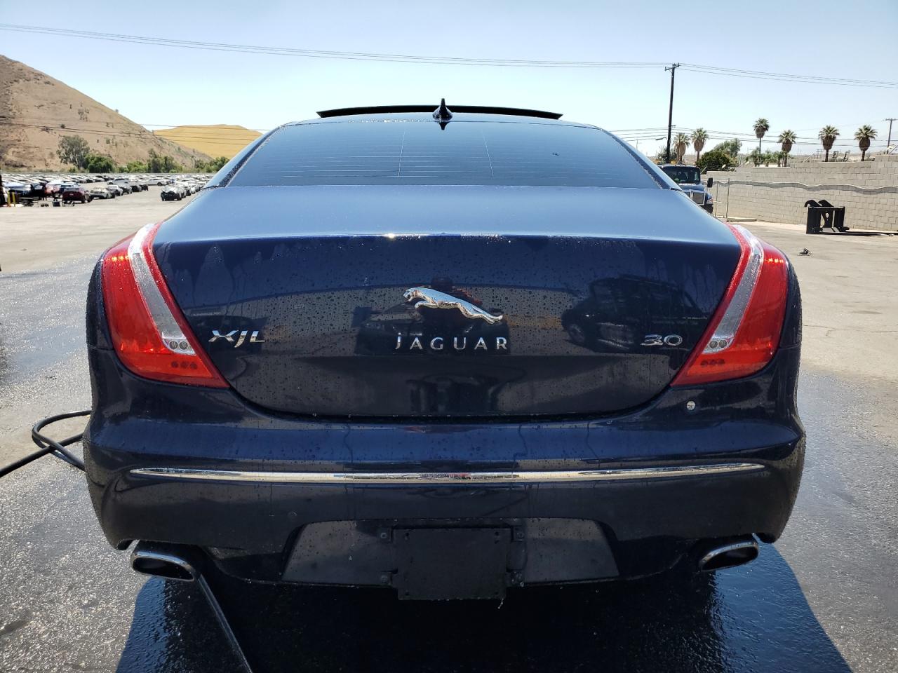 2015 Jaguar Xjl Portfolio vin: SAJWA2GZ2F8V89636