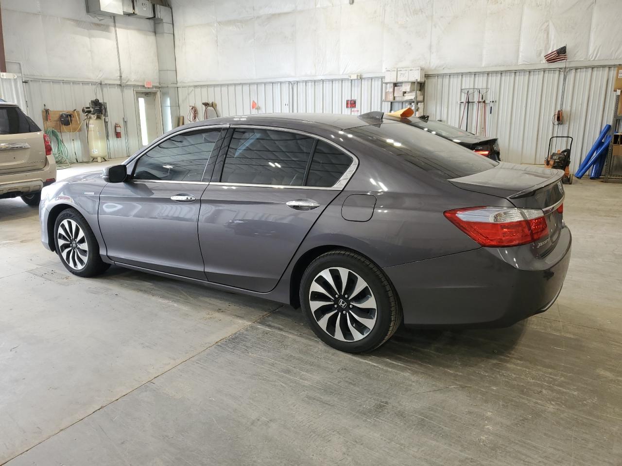 2015 Honda Accord Hybrid Exl vin: 1HGCR6F5XFA008412