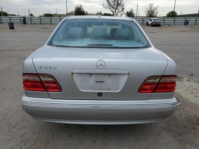 WDBJF65J71B327197 2001 Mercedes-Benz E 320