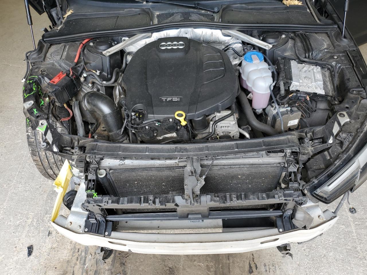 WAUENAF48HN025148 2017 Audi A4 Premium Plus