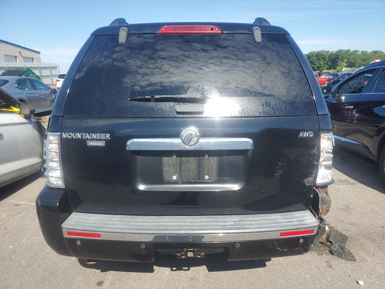 4M2EU48E78UJ09572 2008 Mercury Mountaineer Premier