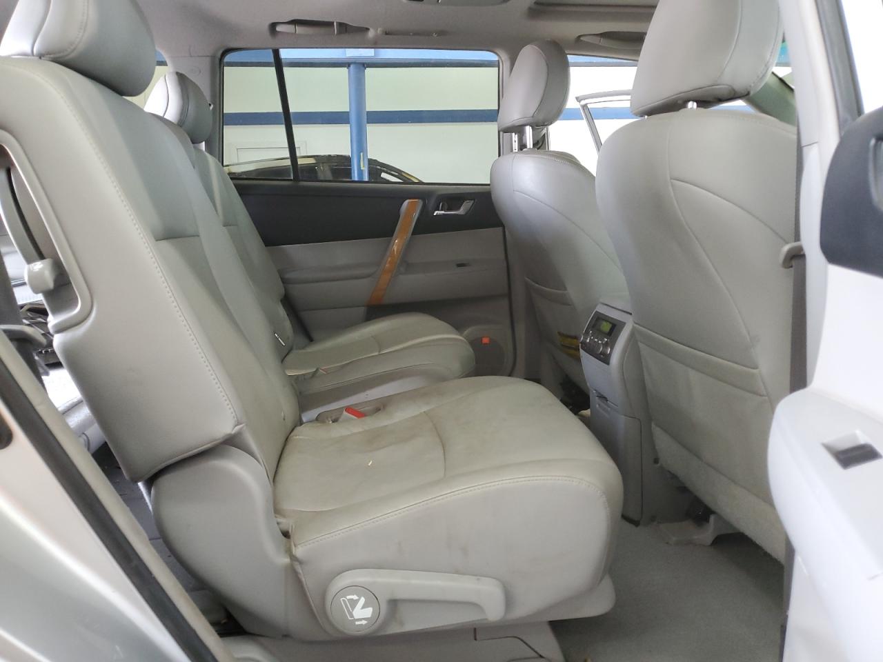 JTEEW44A082010280 2008 Toyota Highlander Hybrid Limited