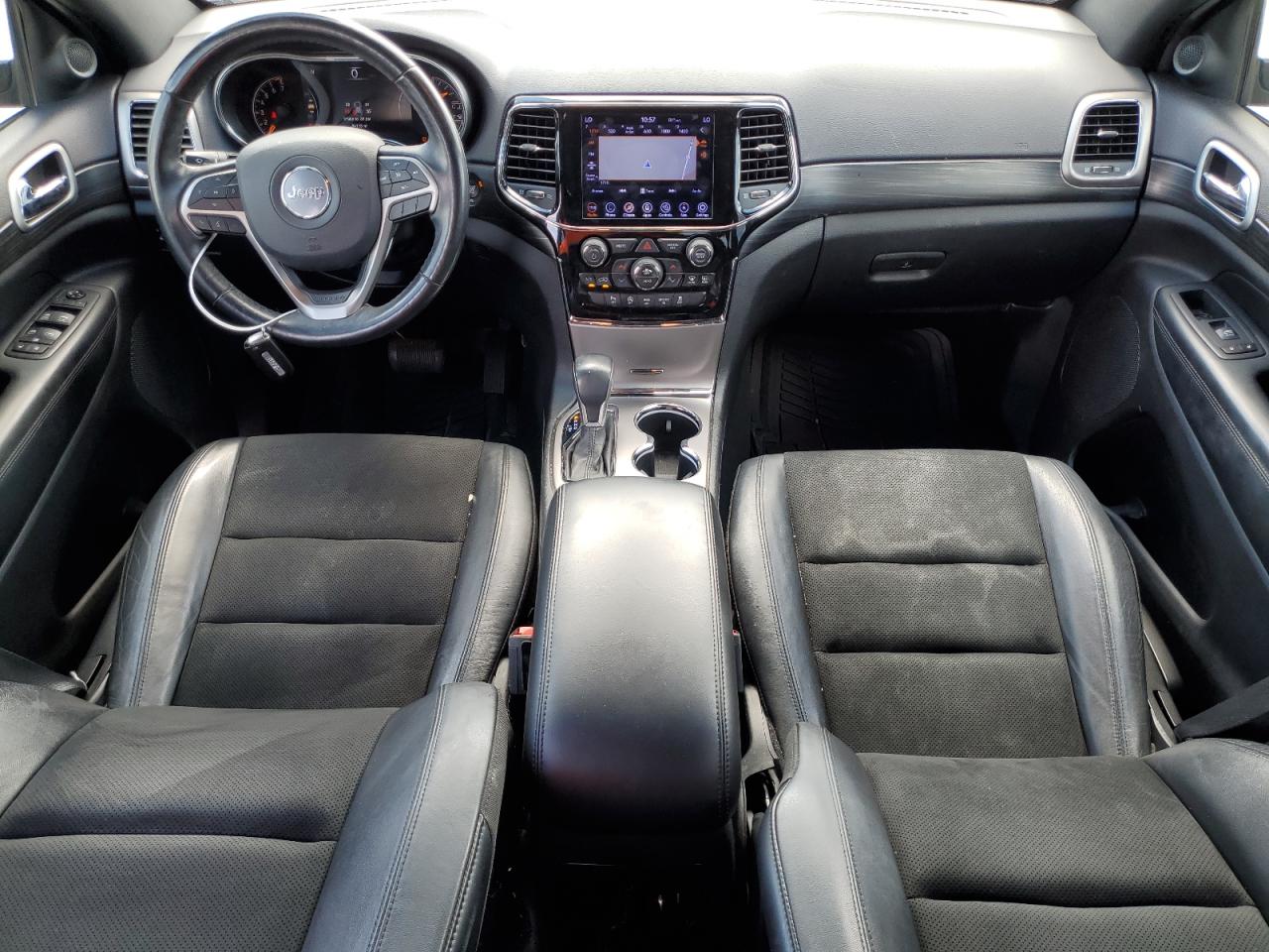 1C4RJEAG0KC857031 2019 Jeep Grand Cherokee Laredo