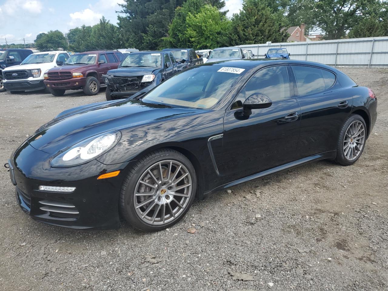 WP0AA2A74GL005557 2016 Porsche Panamera 2