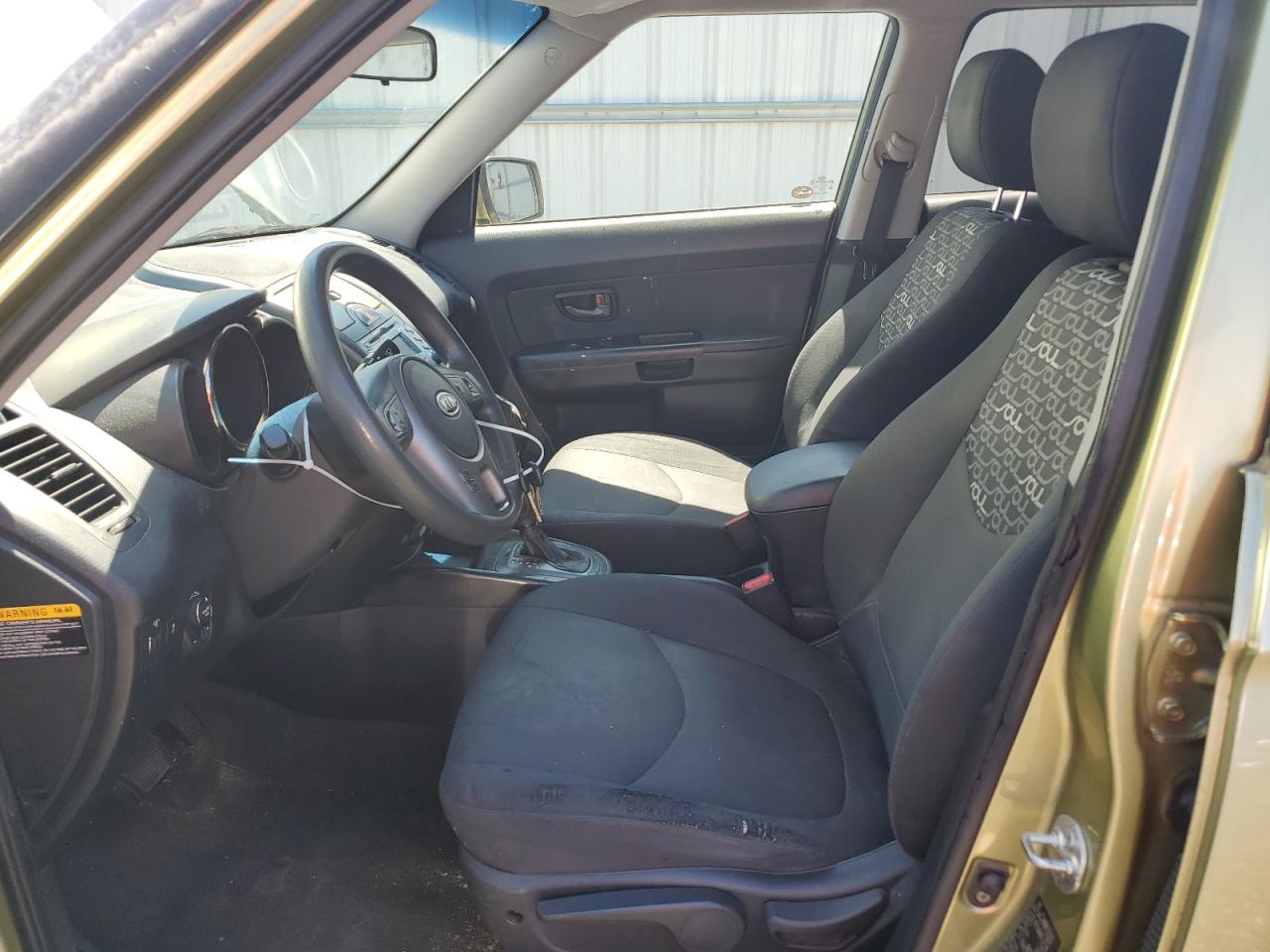KNDJT2A20B7223012 2011 Kia Soul +