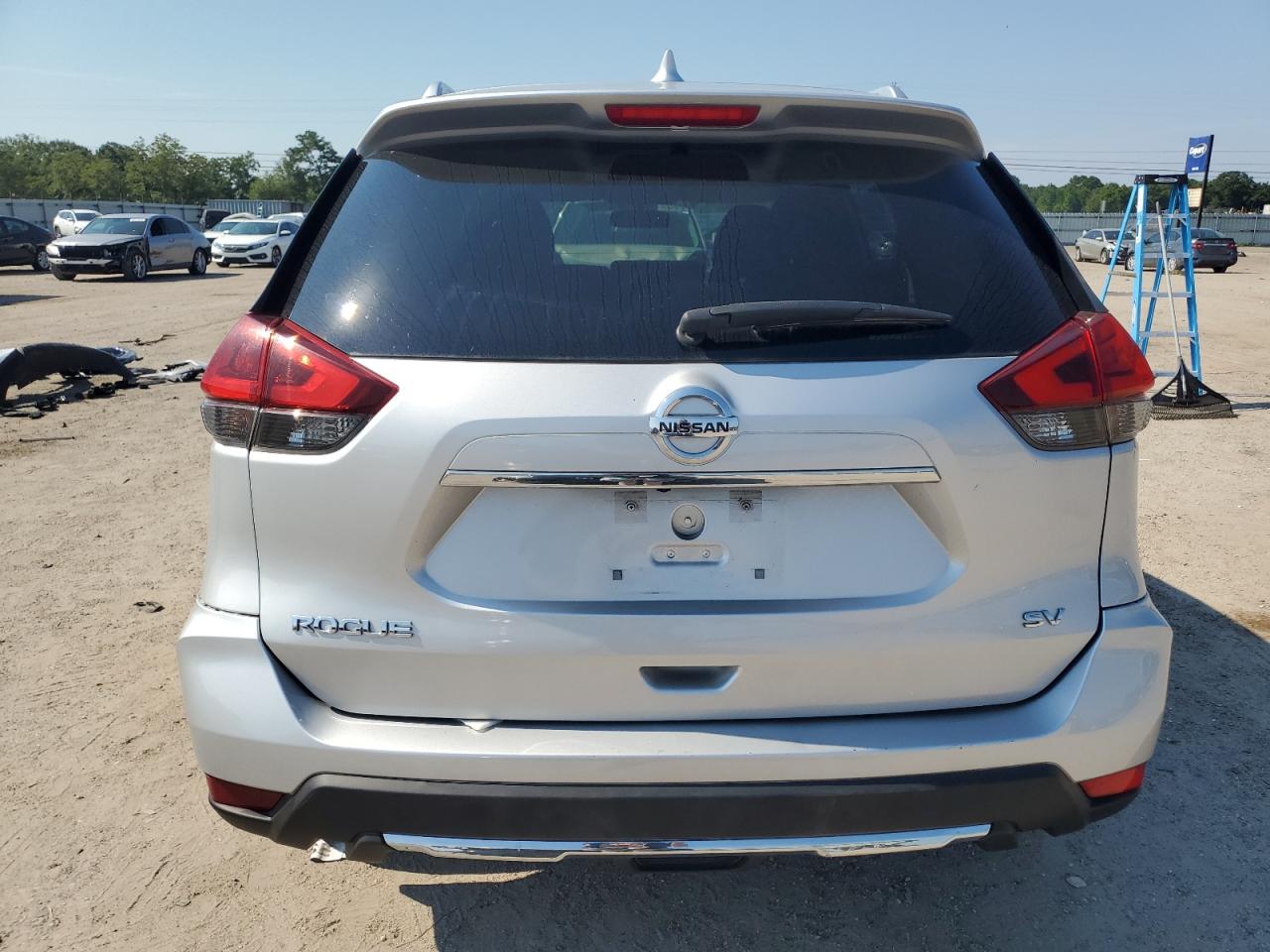 KNMAT2MT0HP525963 2017 Nissan Rogue S