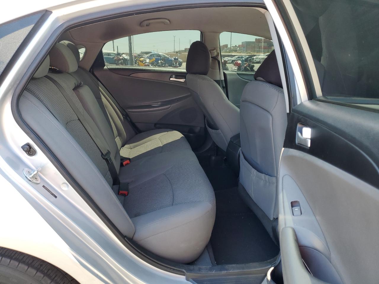 5NPEB4AC0DH503813 2013 Hyundai Sonata Gls