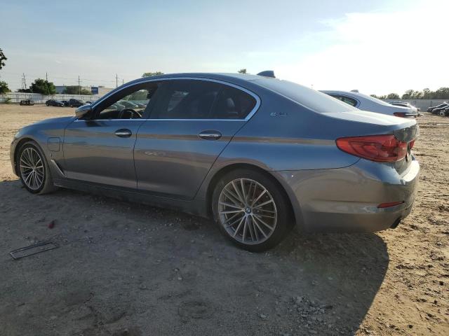 VIN WBAJB1C54JB085293 2018 BMW 5 Series, 530XE no.2