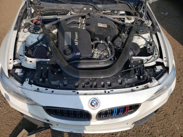 VIN WBS3R9C58FK334975 2015 BMW M4 no.11