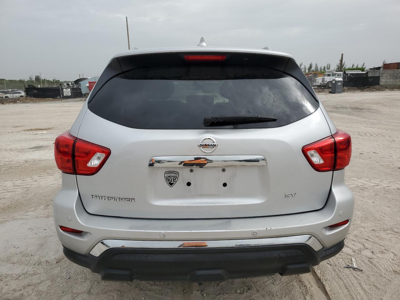 5N1DR2MN6KC596138 2019 Nissan Pathfinder S