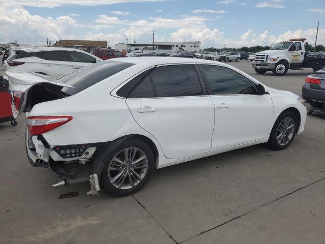 VIN 4T1BF1FK0HU647472 2017 Toyota Camry, LE no.3