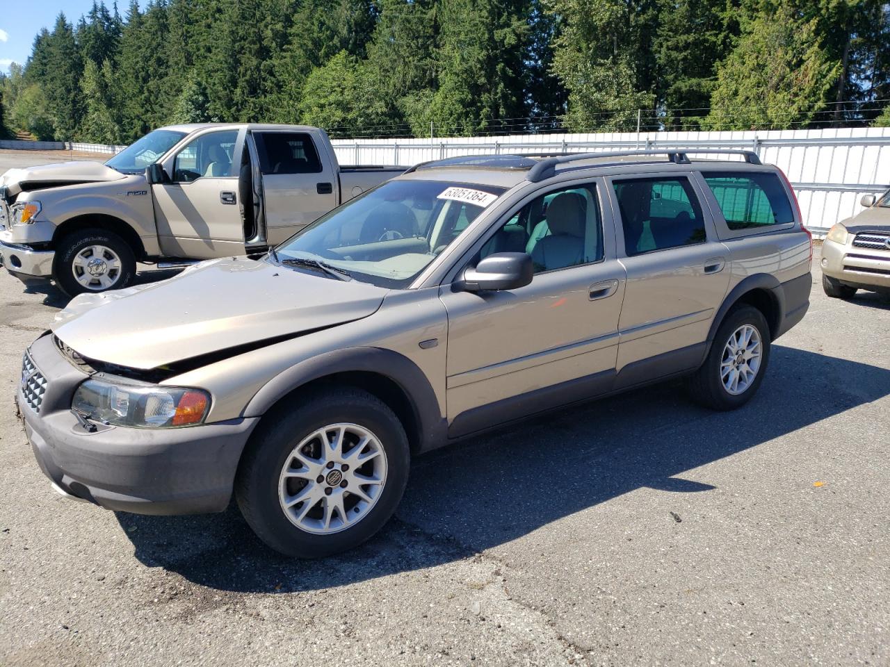 Lot #3041156165 2004 VOLVO XC70