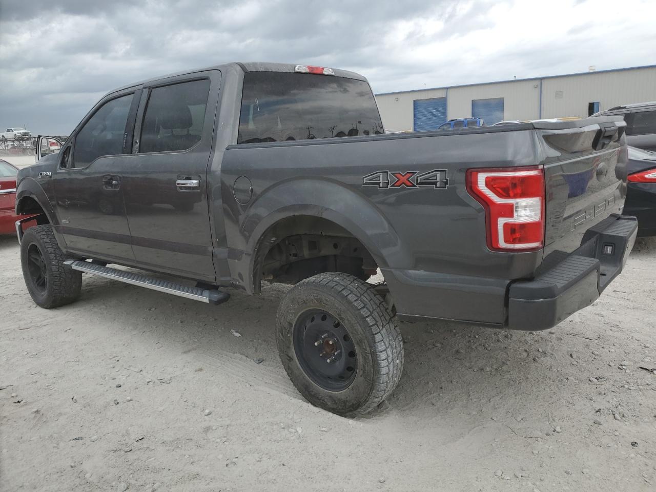 2019 Ford F150 Supercrew vin: 1FTEW1E44KFB37769