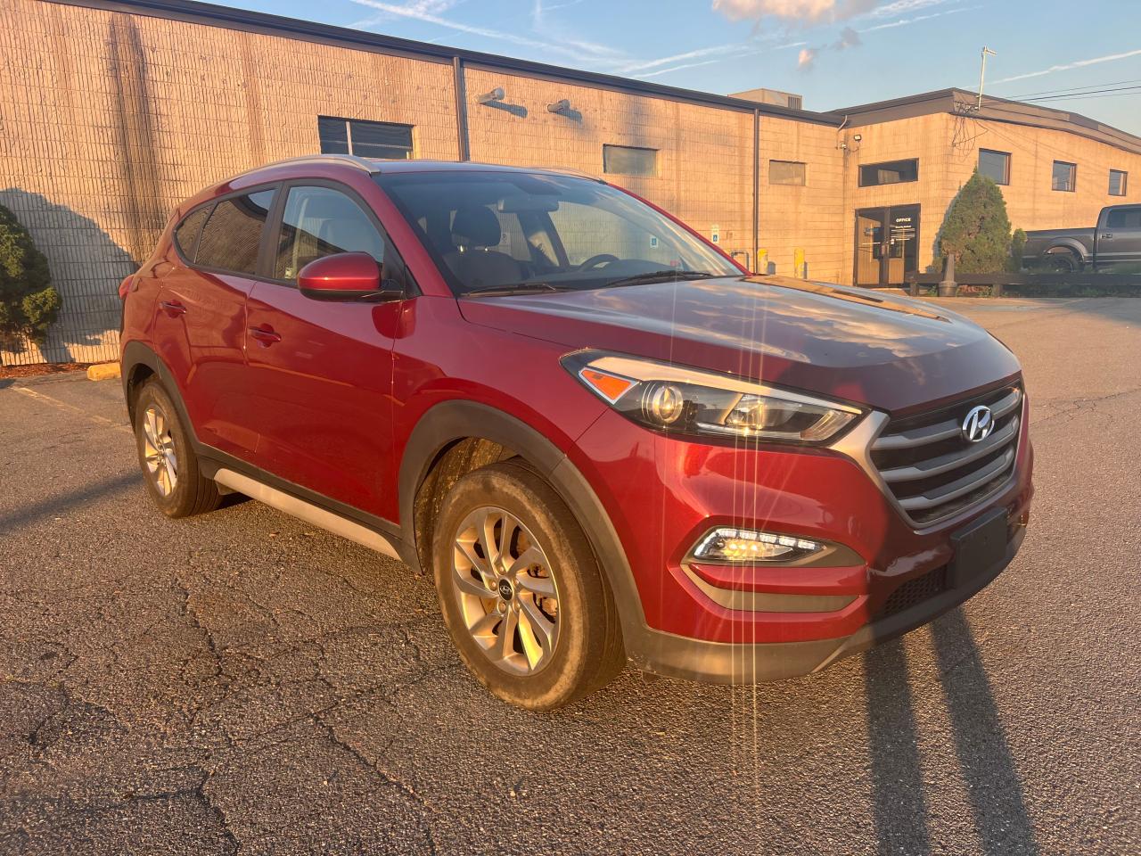 KM8J3CA44JU783201 2018 Hyundai Tucson Sel