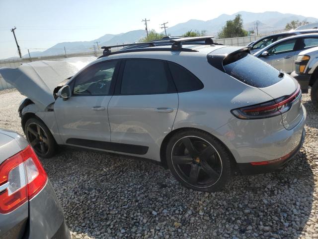 VIN WP1AB2A55KLB31090 2019 Porsche Macan, S no.2