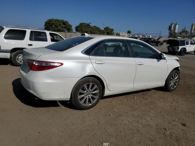 VIN 4T1BF1FK4GU556705 2016 Toyota Camry, LE no.3