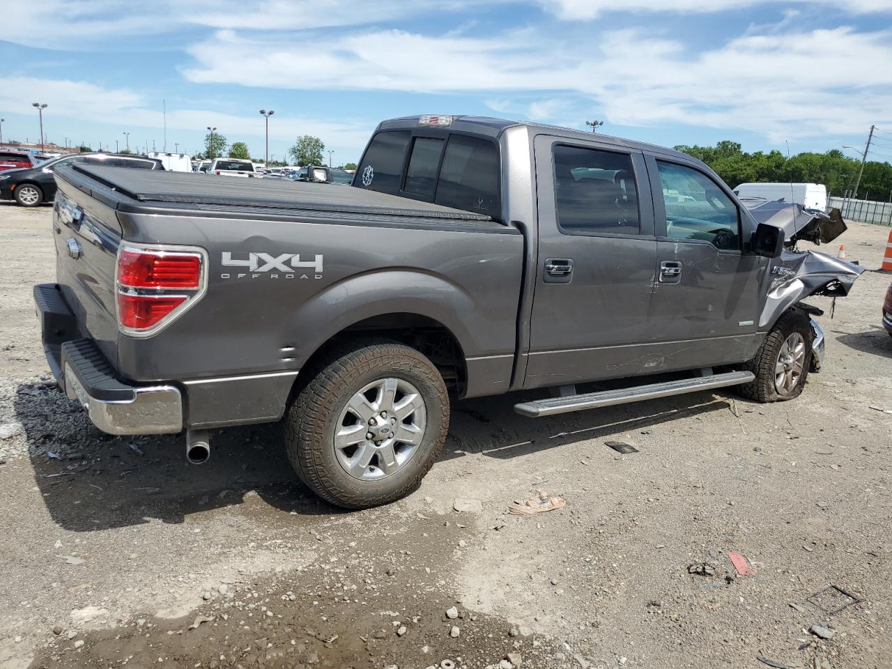FORD F-150 SUPERCREW