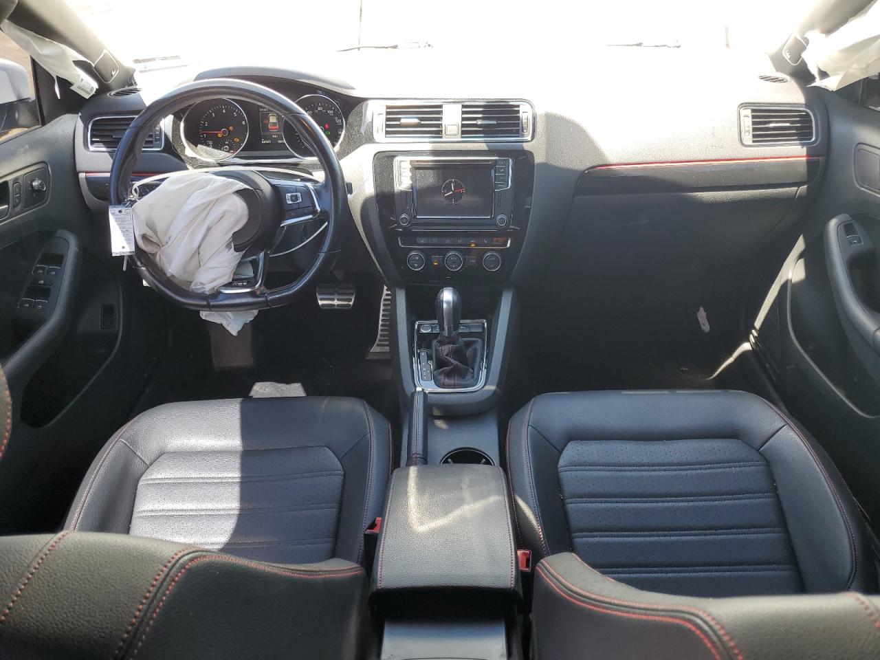 3VW4T7AJ1HM205891 2017 Volkswagen Jetta Gli