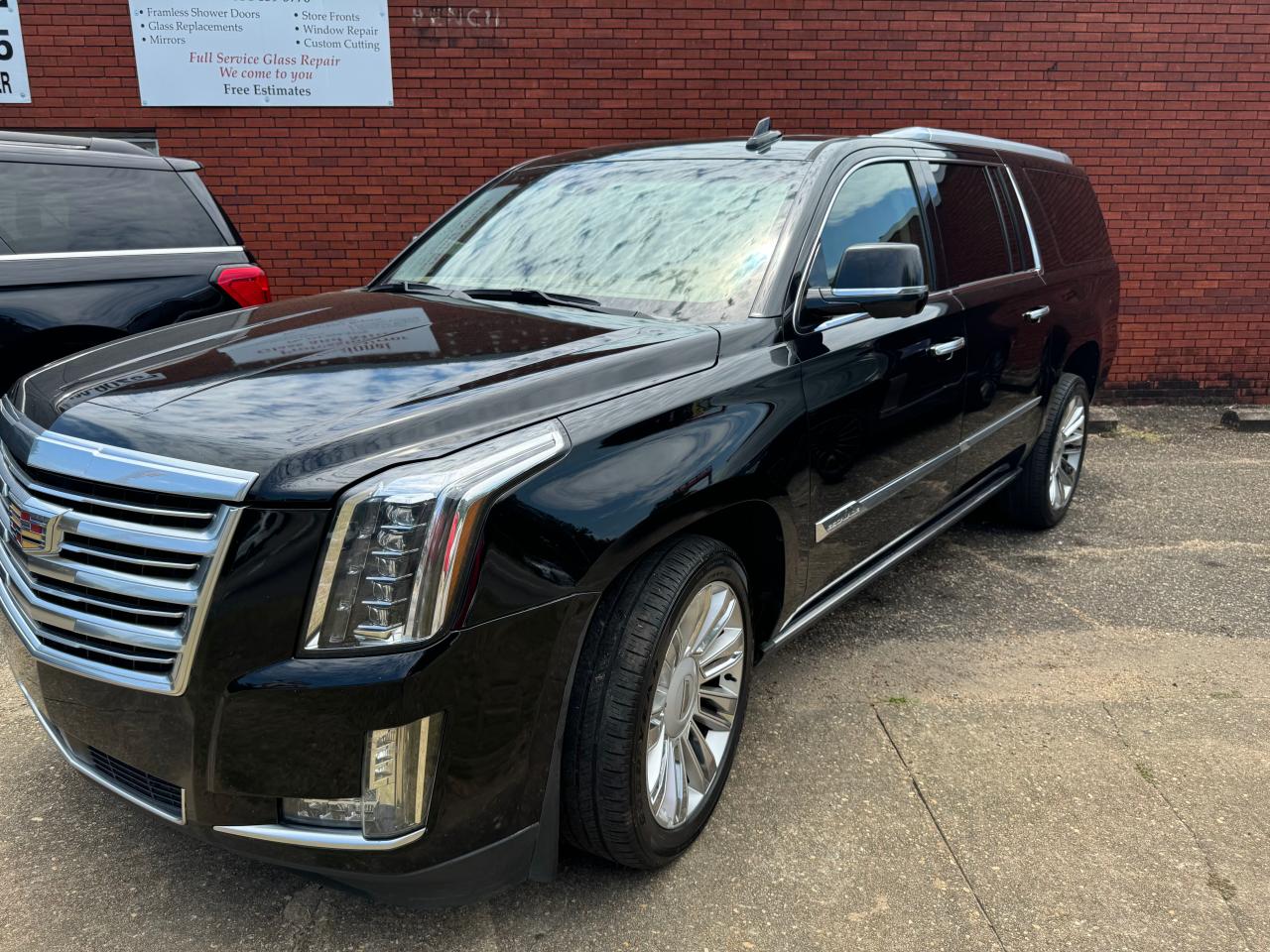 2016 Cadillac Escalade Esv Platinum vin: 1GYS3KKJ2GR109514