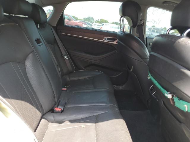 2015 HYUNDAI GENESIS 5. KMHGN4JF1FU046136
