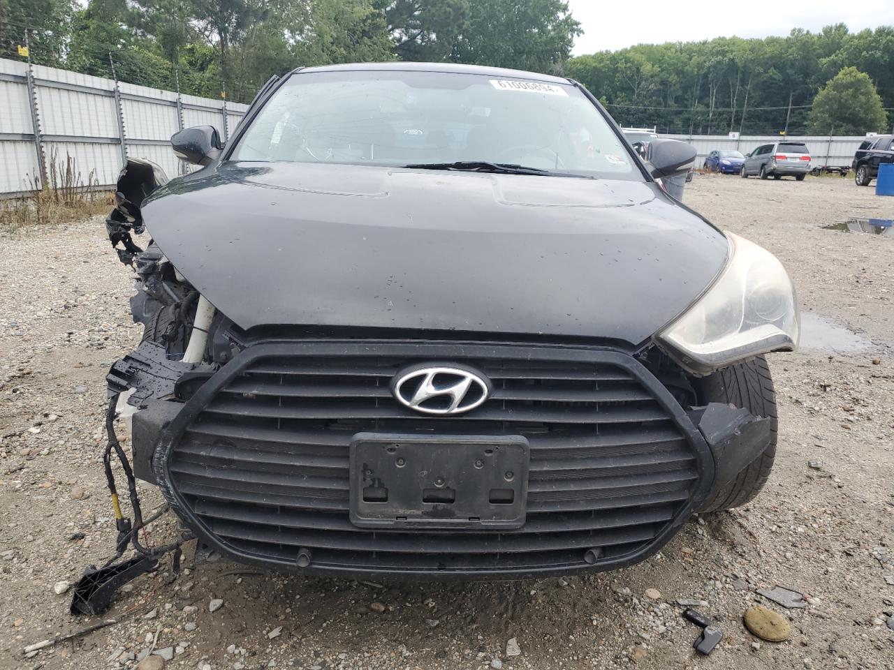 Lot #2886291600 2014 HYUNDAI VELOSTER T