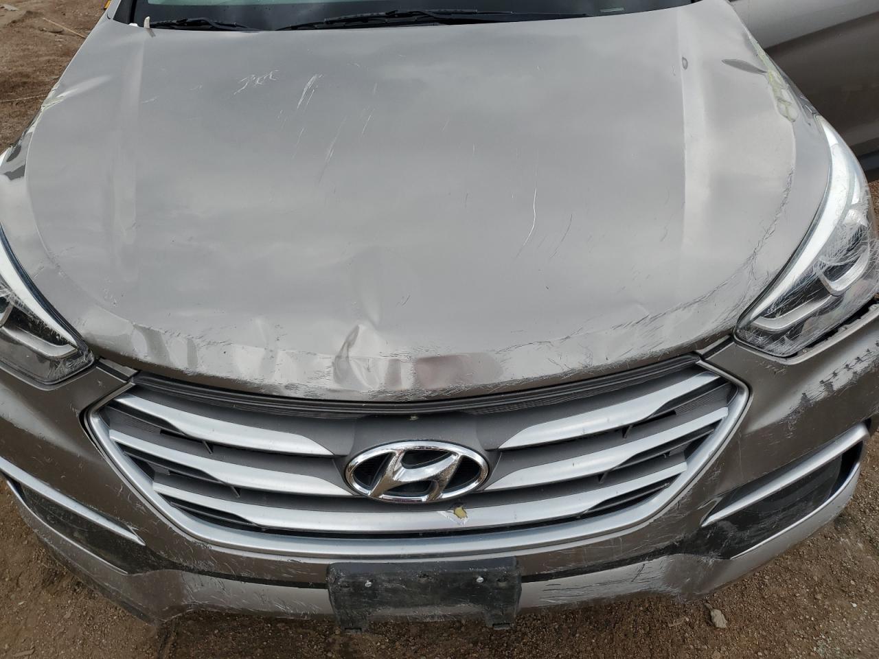 Lot #2994582836 2018 HYUNDAI SANTA FE S