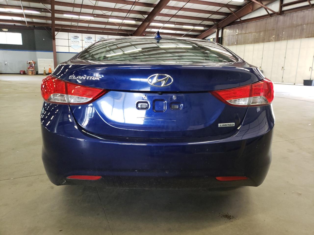 2012 Hyundai Elantra Gls vin: 5NPDH4AE8CH128683