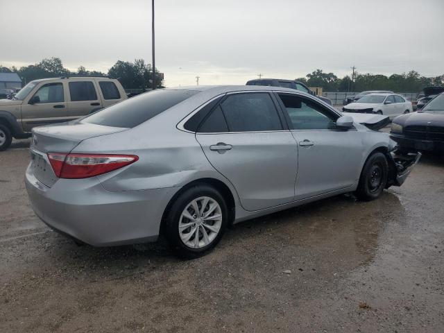 VIN 4T1BF1FKXGU127214 2016 Toyota Camry, LE no.3