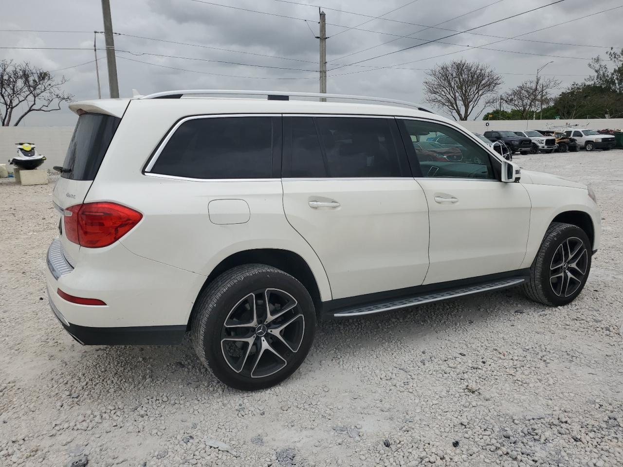 2016 Mercedes-Benz Gl 450 4Matic vin: 4JGDF6EE5GA626814