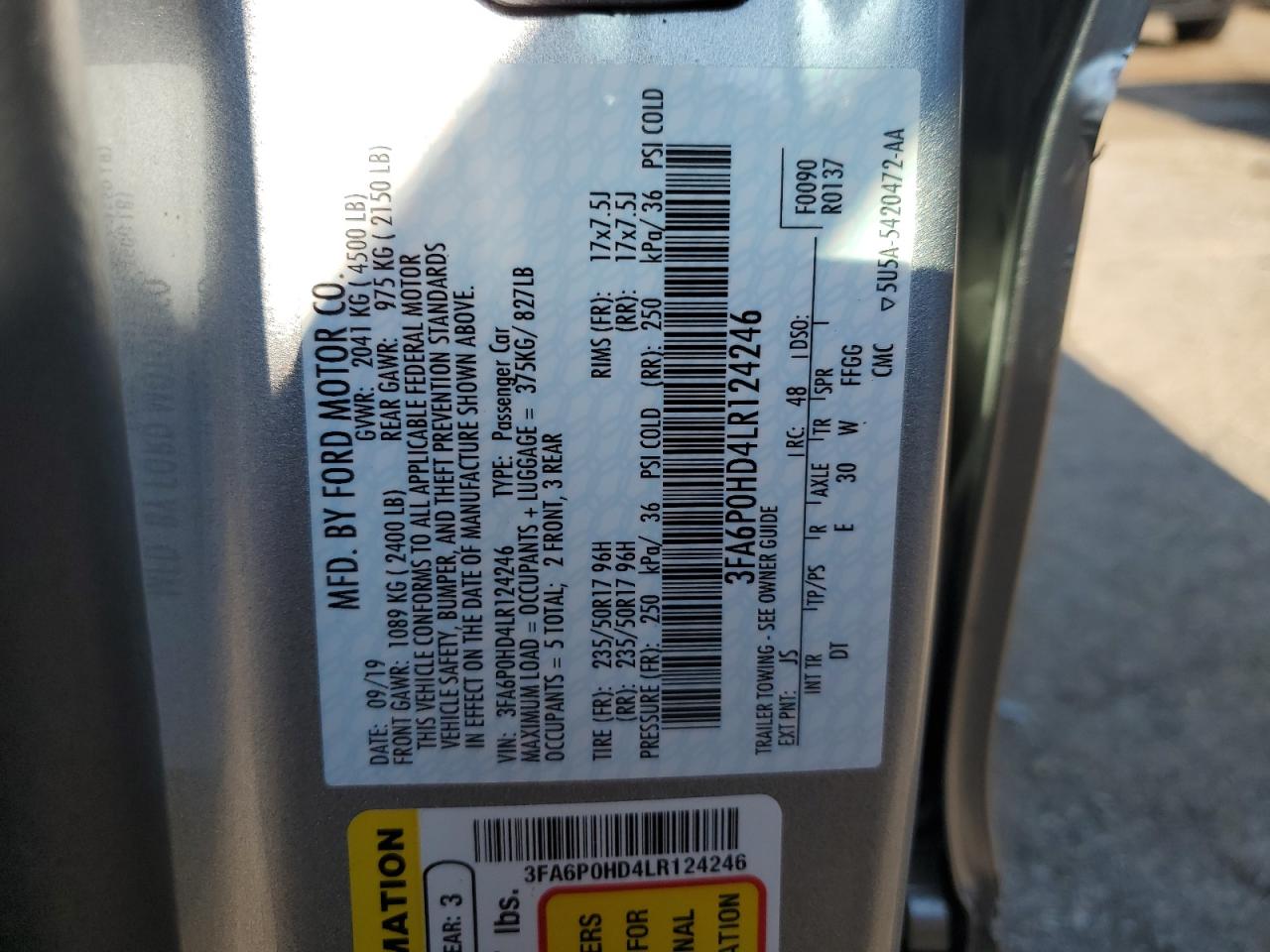 3FA6P0HD4LR124246 2020 Ford Fusion Se