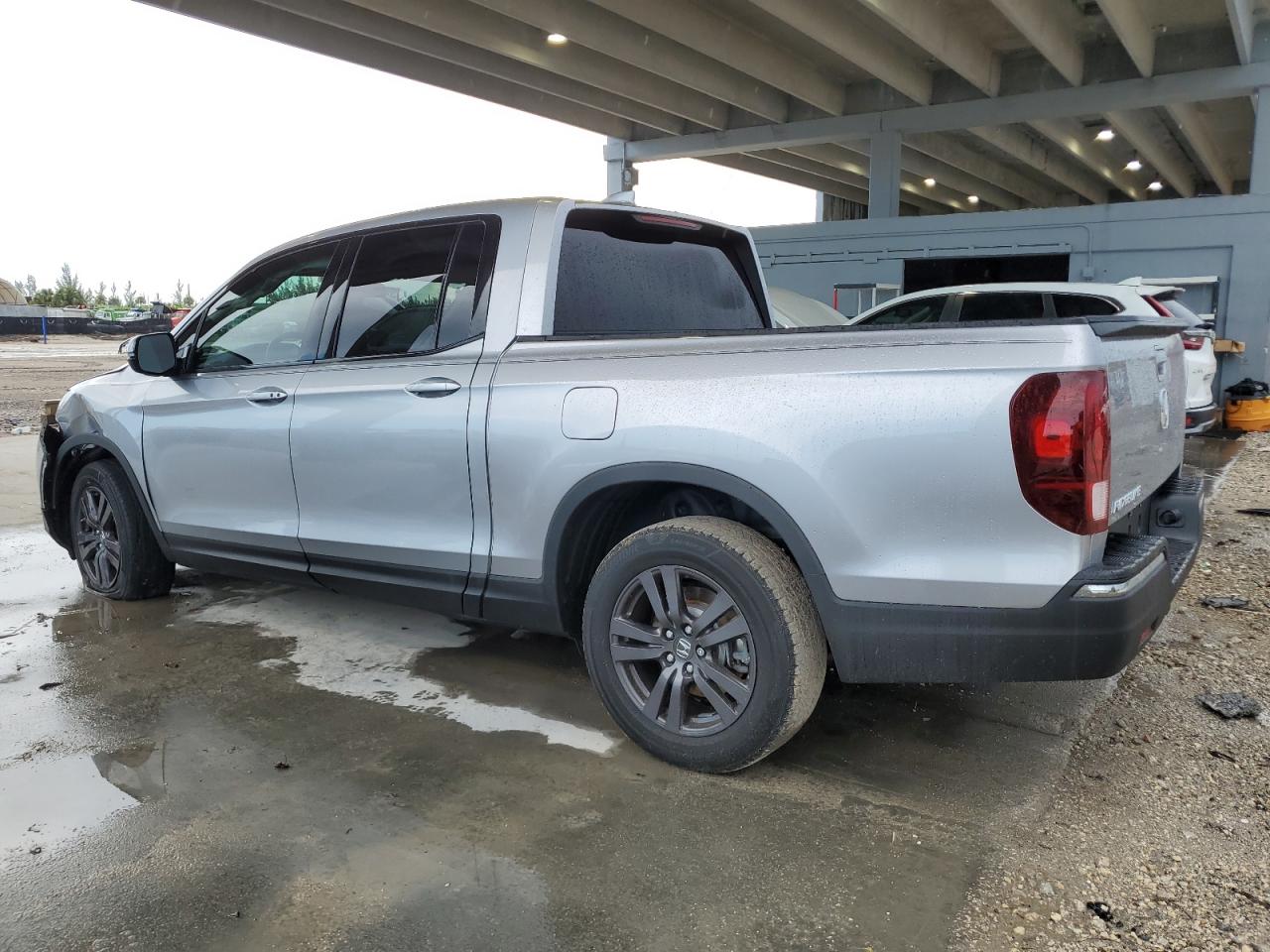 2019 Honda Ridgeline Sport vin: 5FPYK2F19KB002429