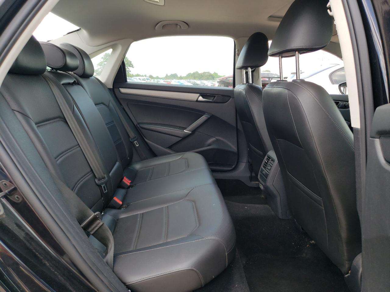 1VWSA7A31MC001912 2021 Volkswagen Passat Se