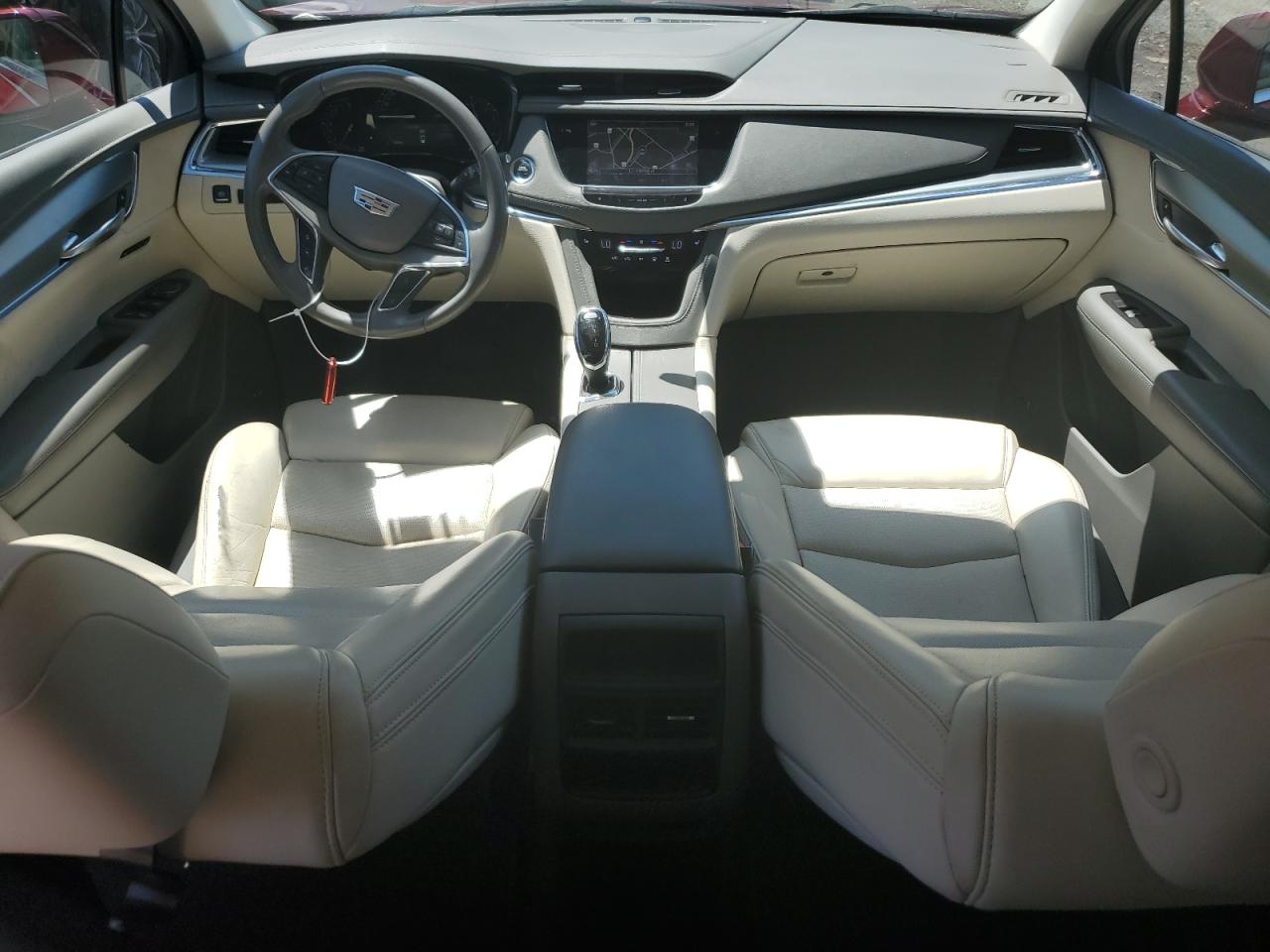 1GYKNDRS2HZ236155 2017 Cadillac Xt5 Luxury