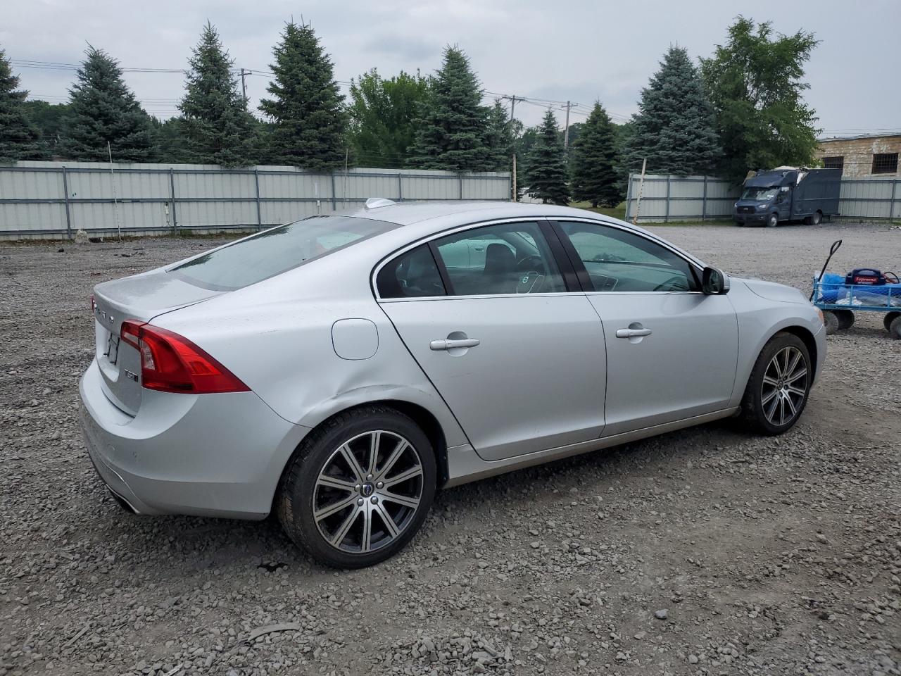 2018 Volvo S60 Inscription vin: LYV402TK9JB165494