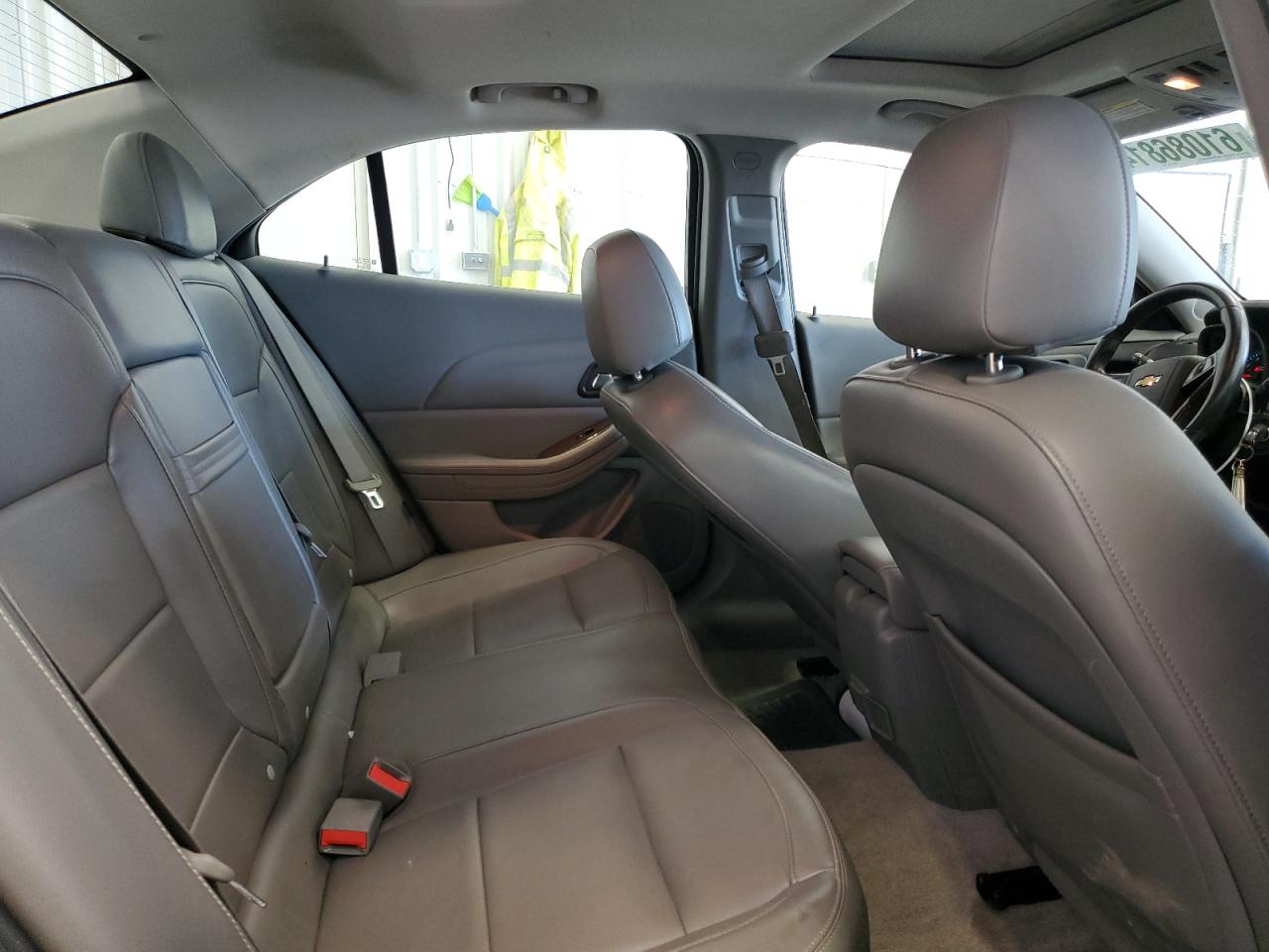 1G11E5SA2DF219806 2013 Chevrolet Malibu 2Lt