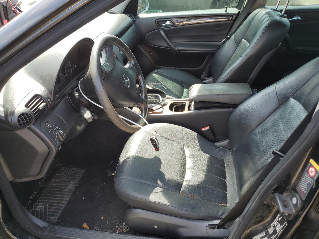 WDBRF81J85F673004 2005 Mercedes-Benz C 240 4Matic