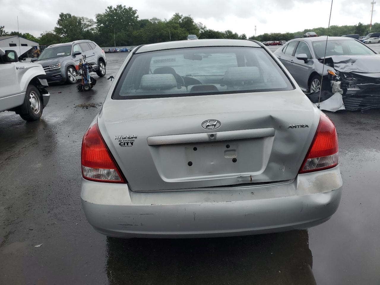 KMHDN45DX2U388481 2002 Hyundai Elantra Gls