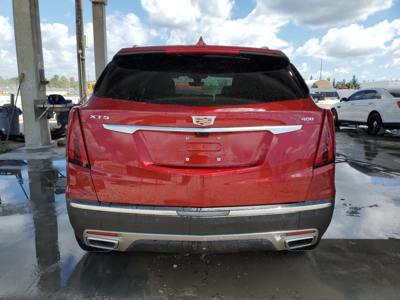 2024 Cadillac Xt5 Premium Luxury vin: 1GYKNCRS8RZ705678